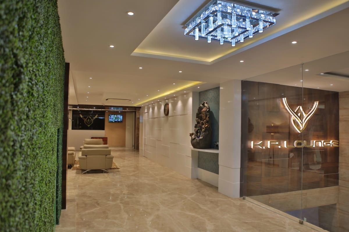 Hotel K P Pride Jālgaon Exteriér fotografie