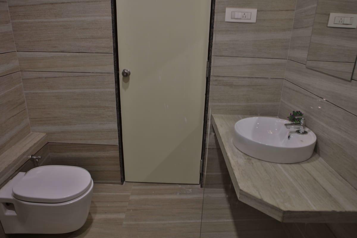 Hotel K P Pride Jālgaon Exteriér fotografie